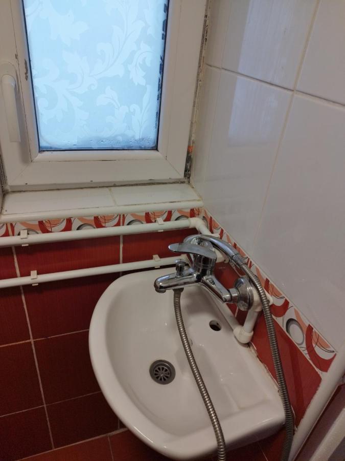 Small Apartment Private Bathroom Strong Wi-Fi Belgrado Exterior foto