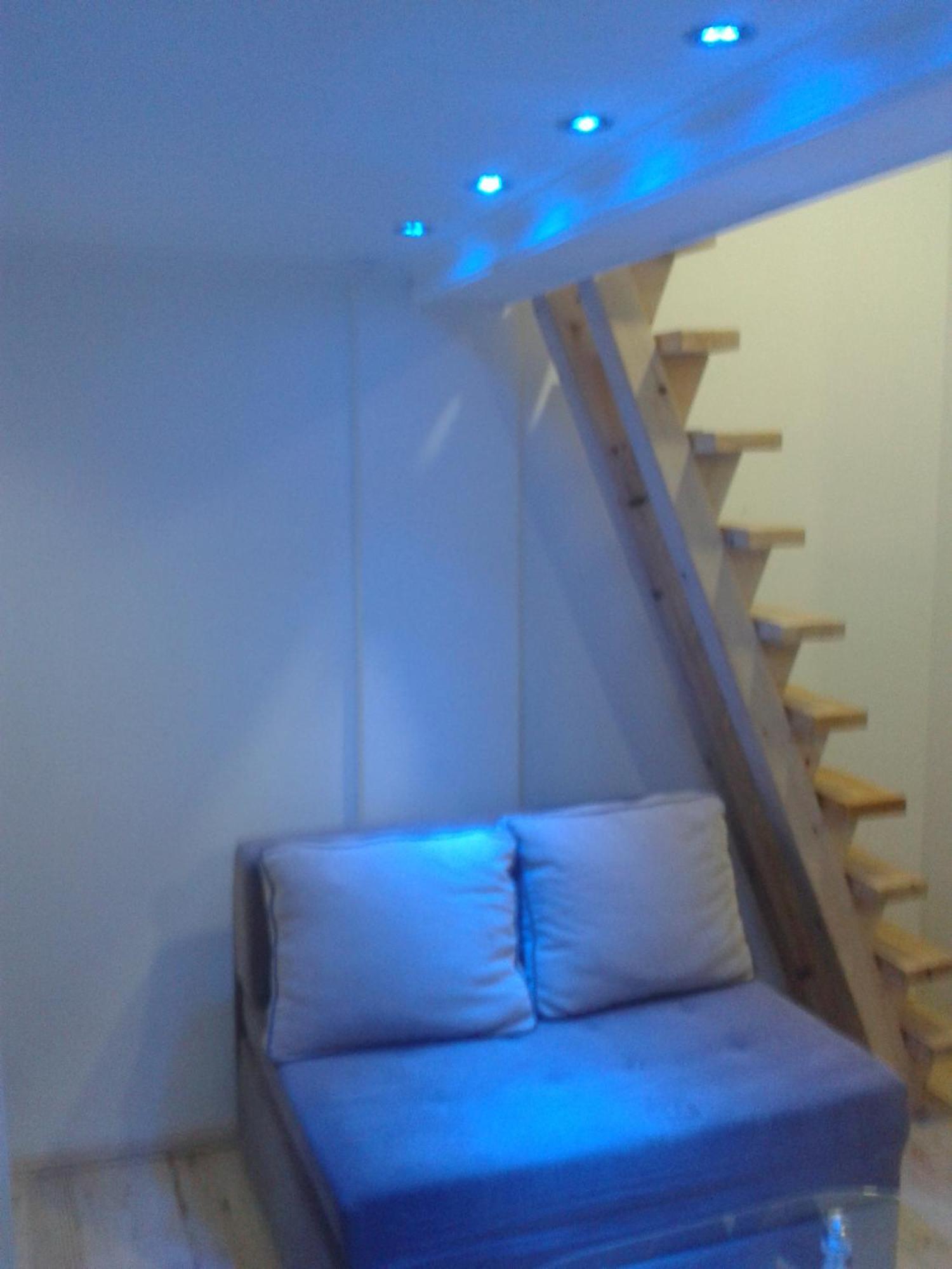 Small Apartment Private Bathroom Strong Wi-Fi Belgrado Exterior foto