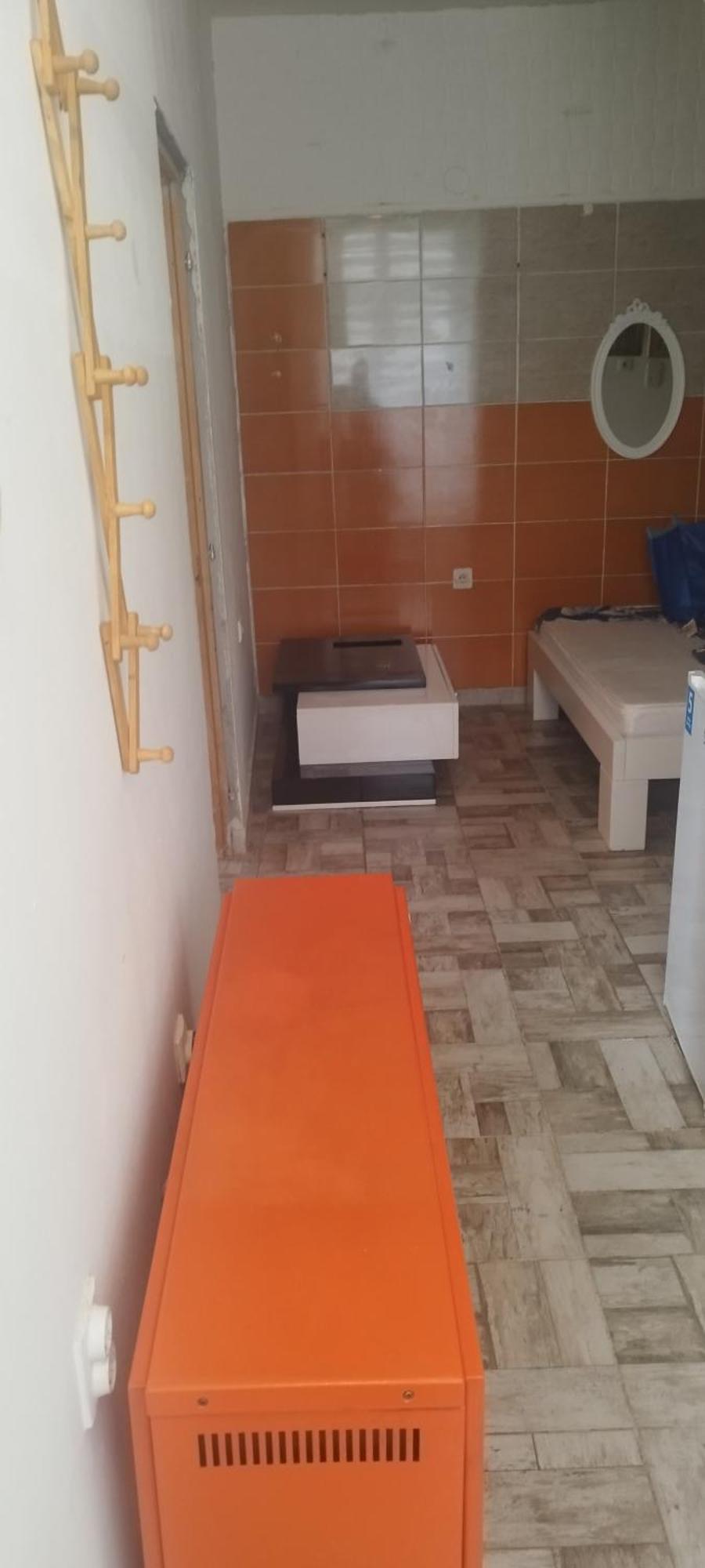 Small Apartment Private Bathroom Strong Wi-Fi Belgrado Habitación foto